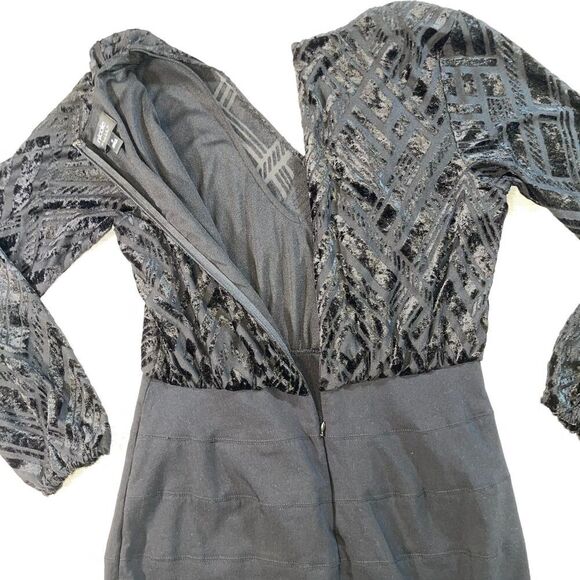 Nicole by Nicole Miller | Velvet Top Bodycon Dress | Size 6 - Picture 4 of 11